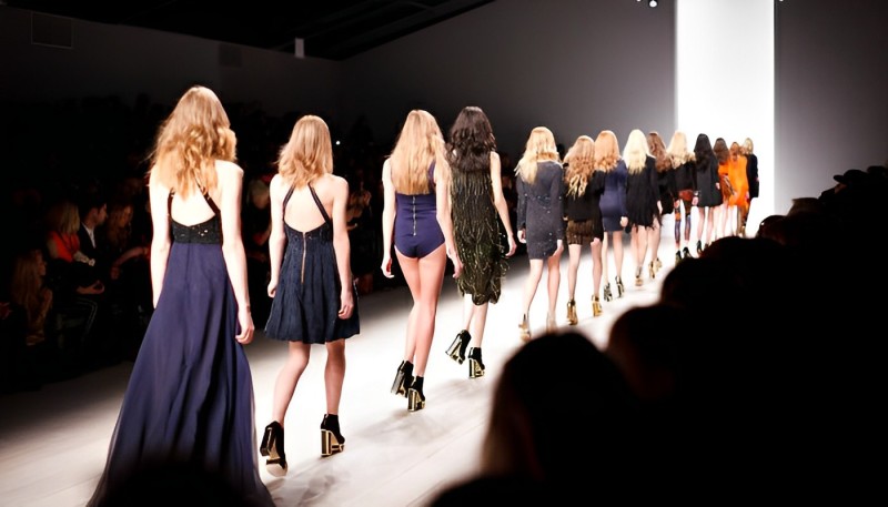 how to dress better women post 8 final image.