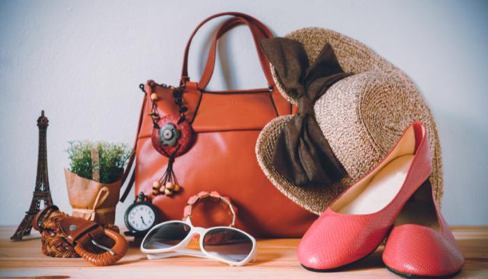 mastering 90s accessories